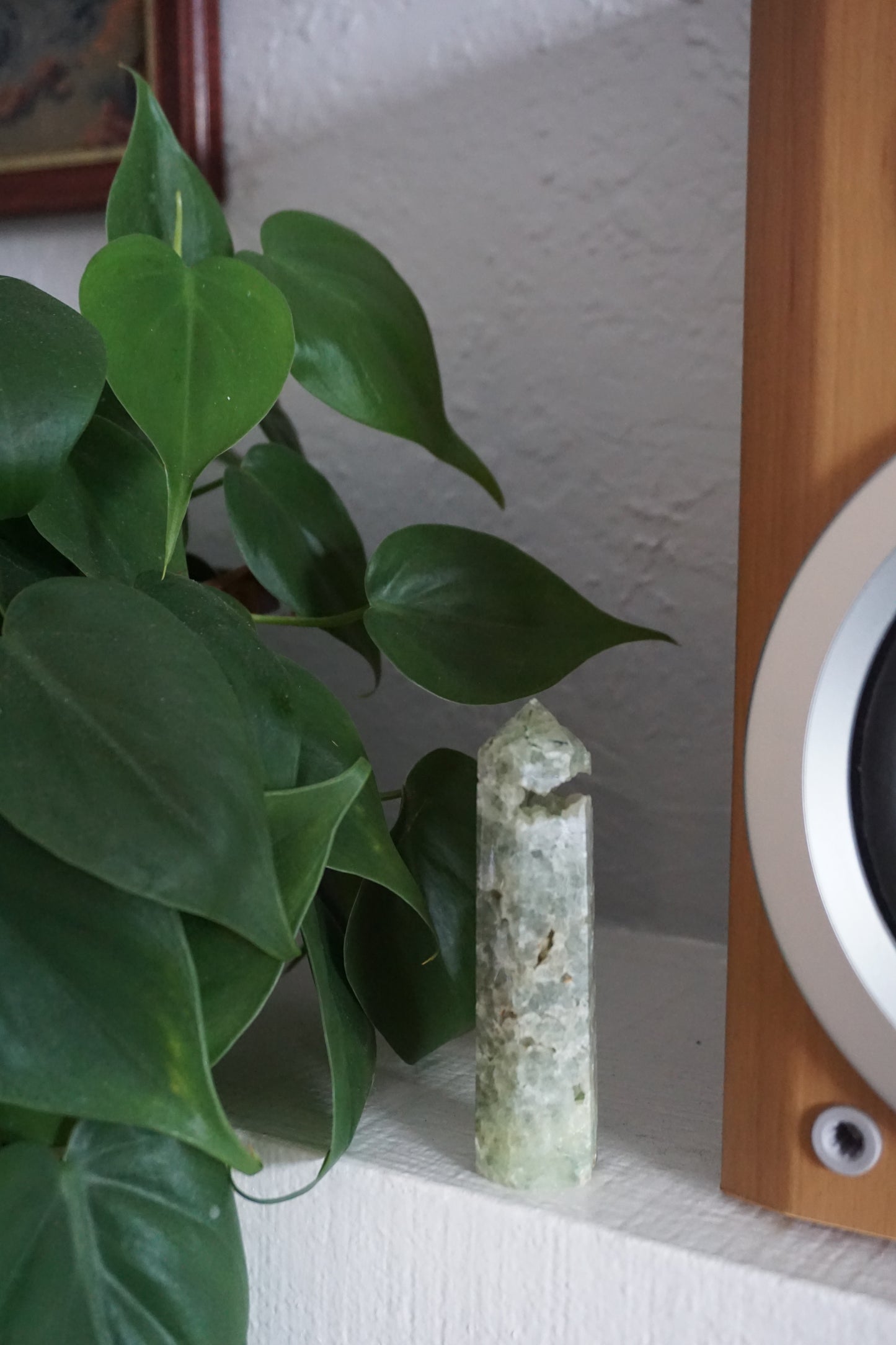 Prehnite: A serene and soothing crystal, is celebrated for its gentle green color and its ability to enhance spiritual growth and connection. With its connection to the Heart chakra, Prehnite promotes emotional healing, inner peace, and a deeper sense of compassion.
