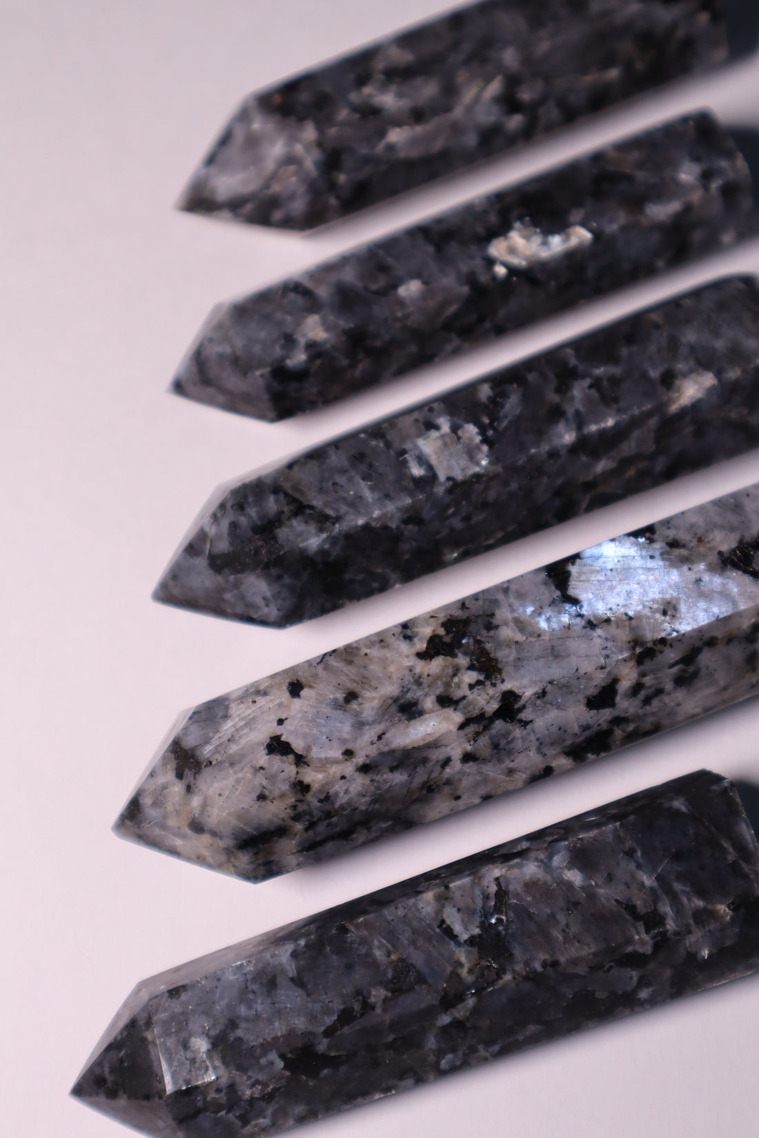How Crystals Quietly Shape Our Daily Lives