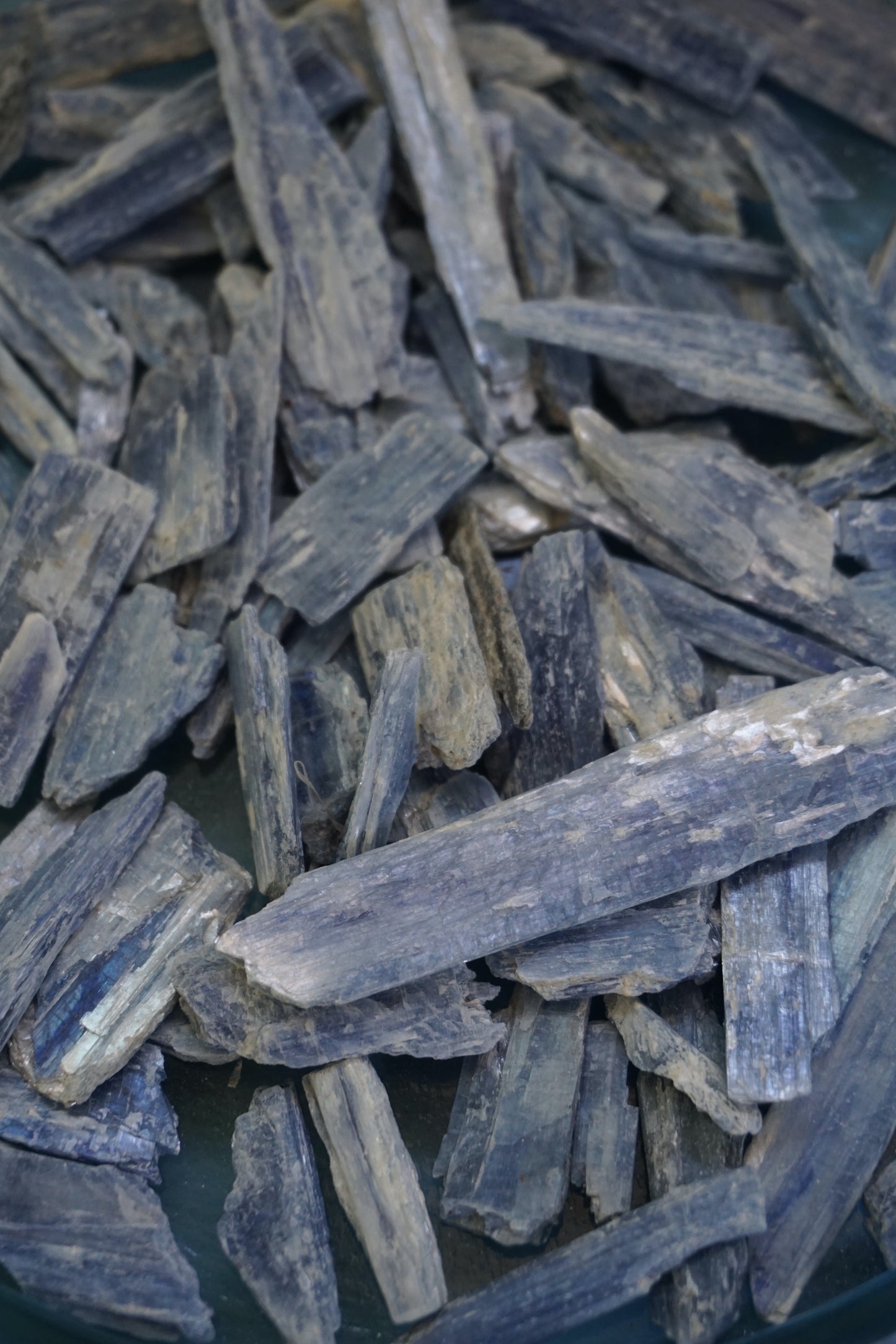 Blue Kyanite: A wonderful meditation and healing stone. It will never hold negative vibrations or energy therefore will never require cleansing.