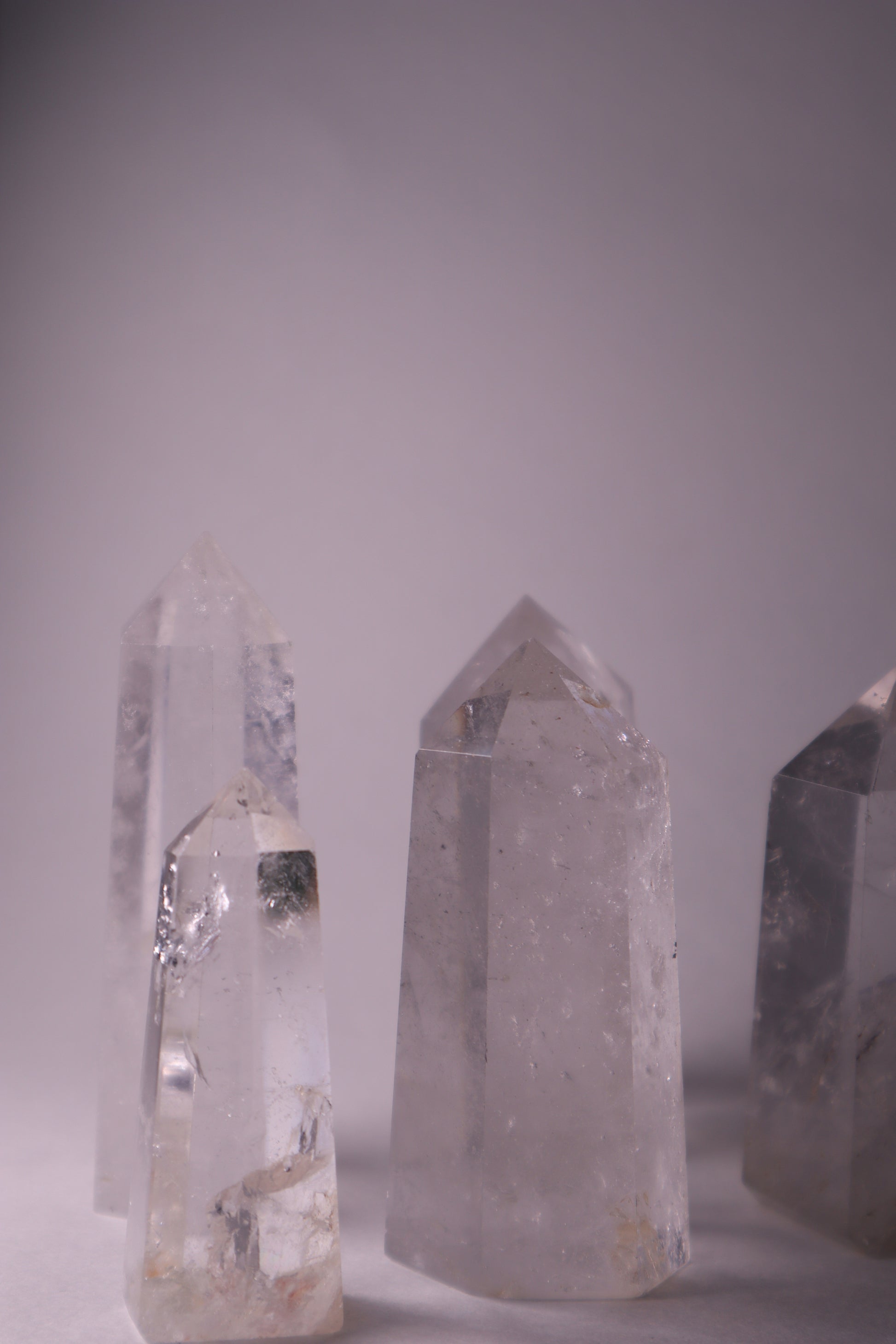 Clear Quartz: A universally revered and versatile crystal, is celebrated for its pure and transparent appearance. As a powerful amplifier of energy, Clear Quartz is believed to enhance intention-setting, manifestation, and the properties of other crystals.