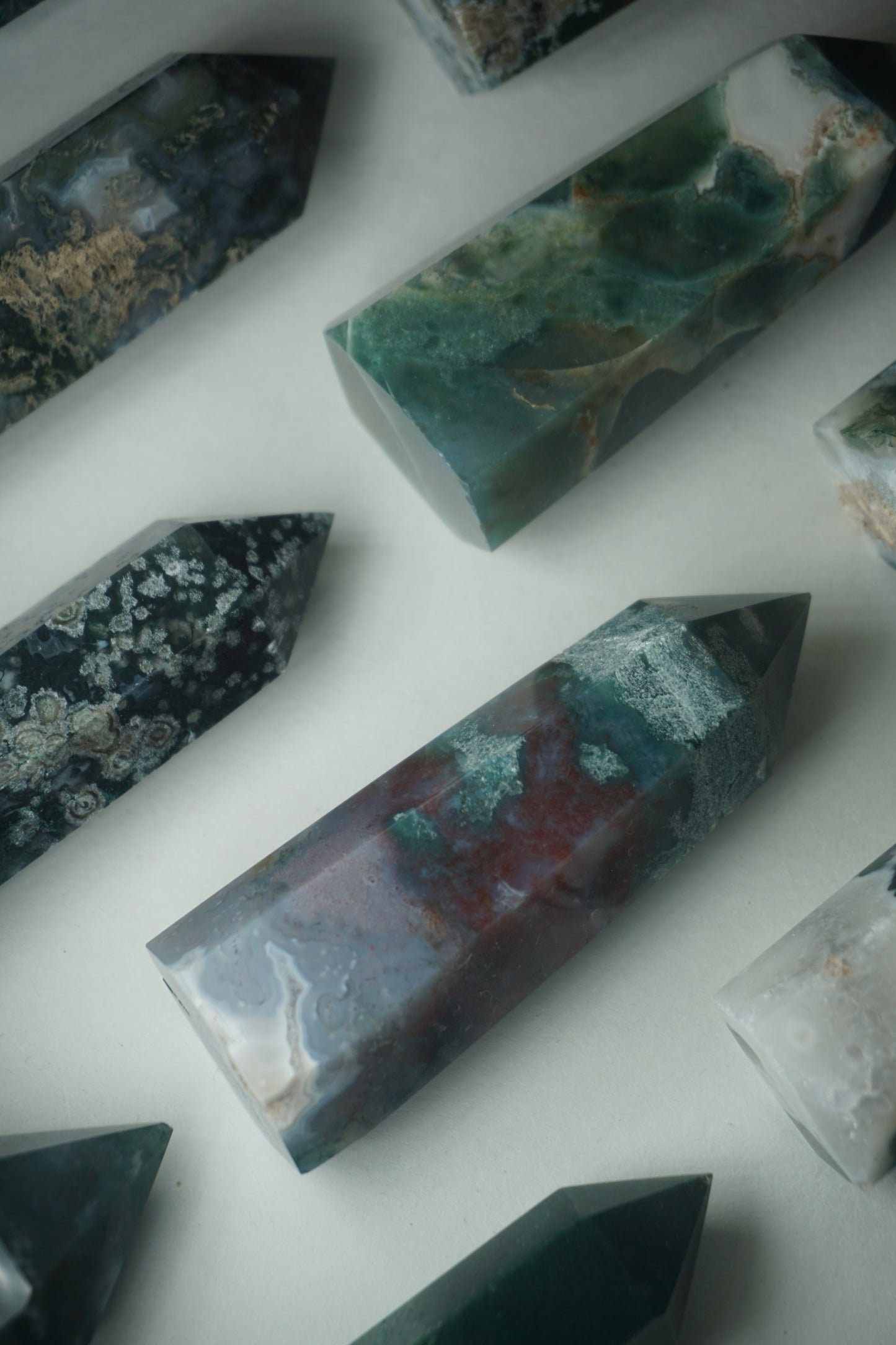 Moss Agate: A mesmerizing and earthy crystal, is treasured for its green hues and intricate patterns resembling lush moss-covered landscapes.