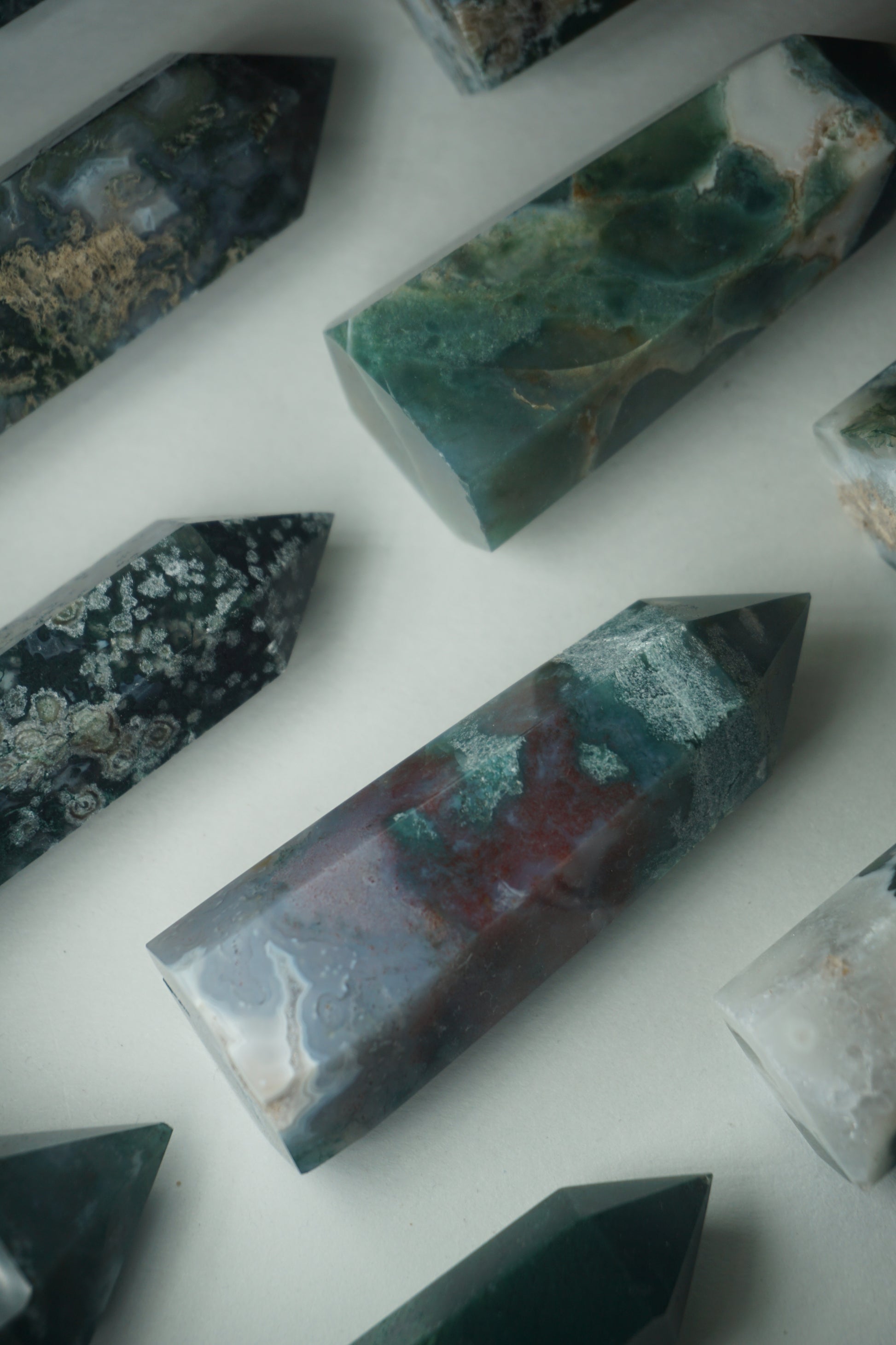 Moss Agate: A mesmerizing and earthy crystal, is treasured for its green hues and intricate patterns resembling lush moss-covered landscapes.
