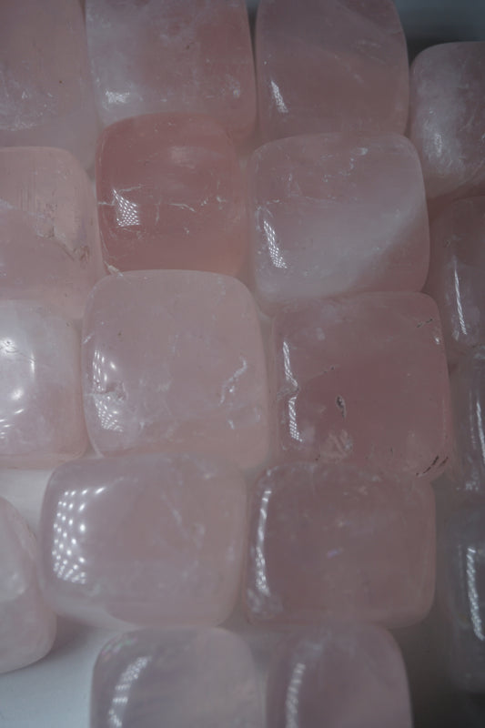 Rose Quartz: A gentle and universally cherished crystal, is treasured for its delicate pink hues and its profound connection to love and compassion. With its association to the Heart chakra, Rose Quartz promotes emotional healing, self-love, and harmony in relationships.